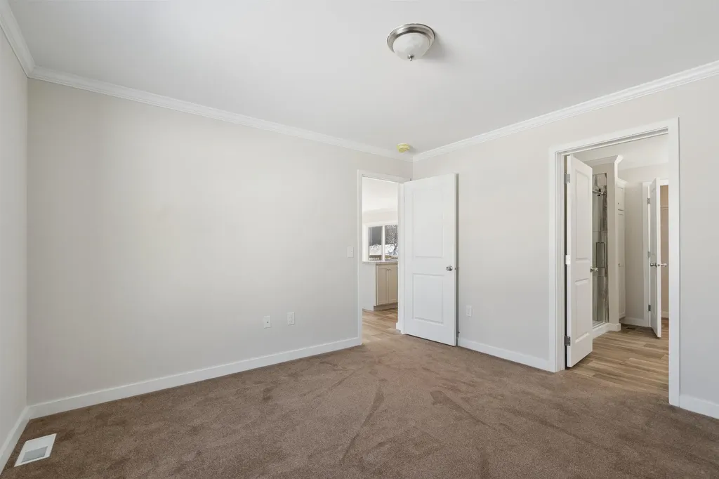 169 Butternut Road Hartford VT 05001