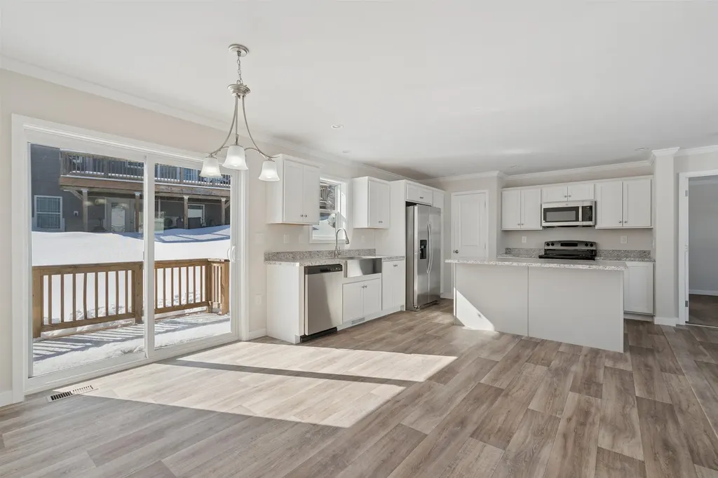 169 Butternut Road Hartford VT 05001