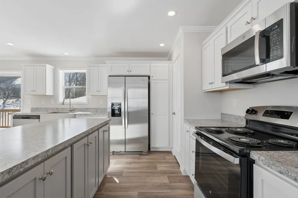 169 Butternut Road Hartford VT 05001