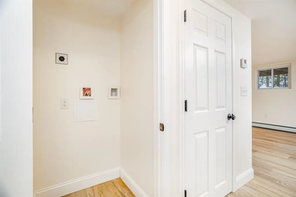 8 King Arthur Drive Farmington NH 03835
