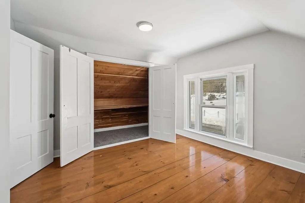 76 East Street Charlestown NH 03603