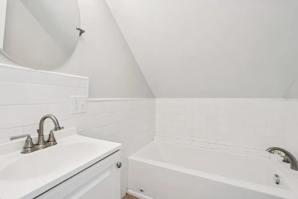 76 East Street Charlestown NH 03603