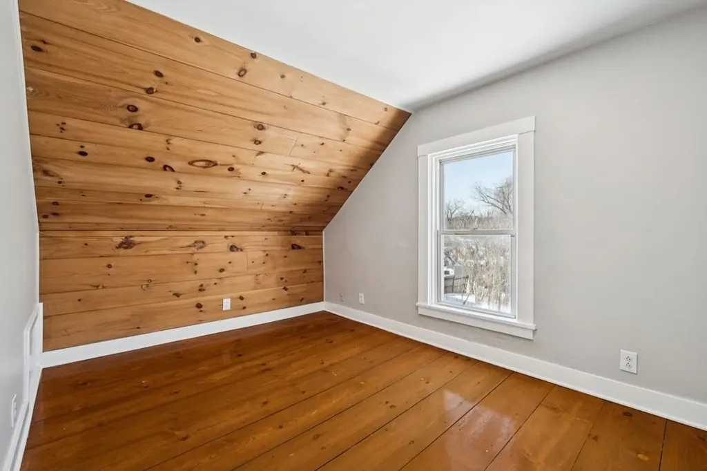 76 East Street Charlestown NH 03603