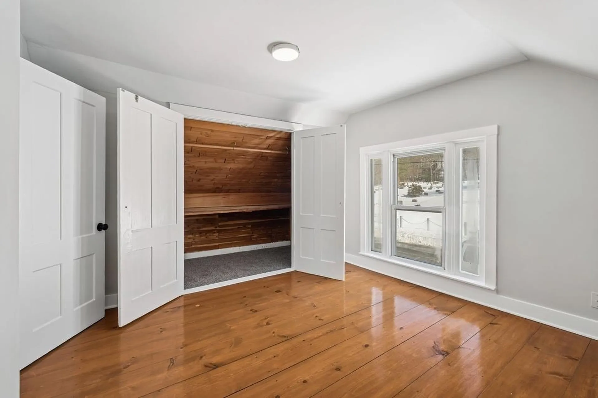 76 East Street Charlestown NH 03603
