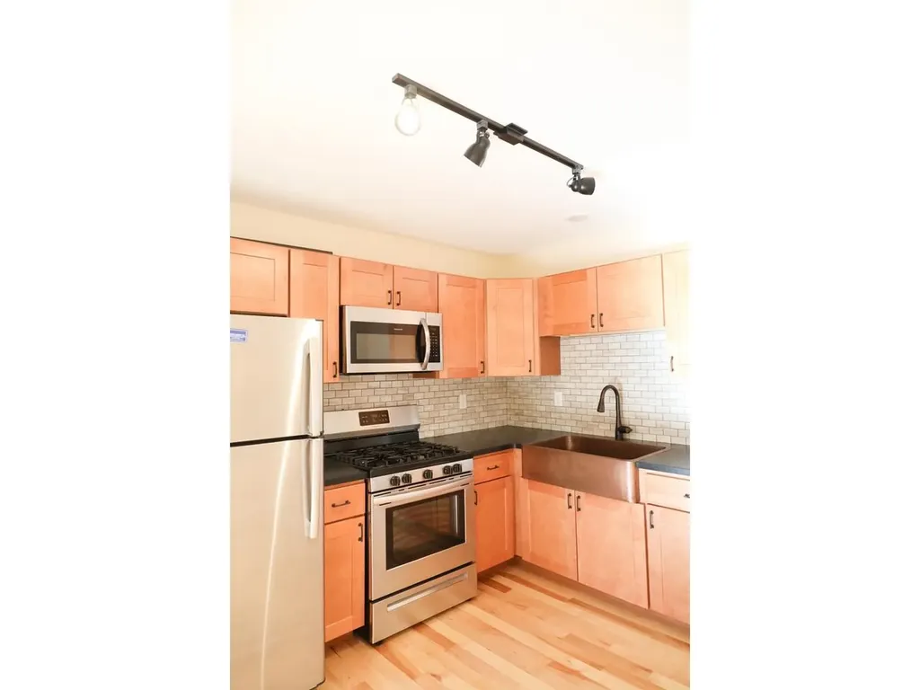 6-8 Chase Street Burlington VT 05401