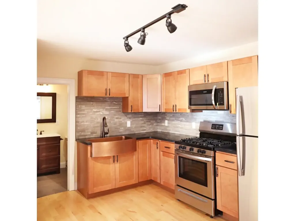 6-8 Chase Street Burlington VT 05401