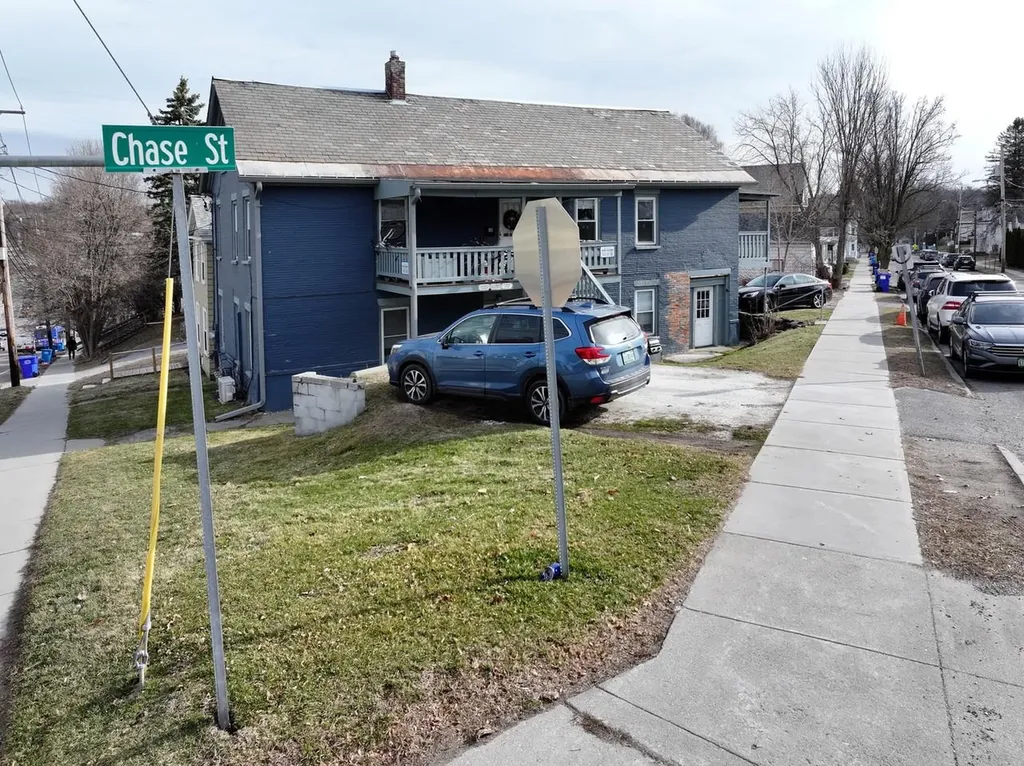 6-8 Chase Street Burlington VT 05401