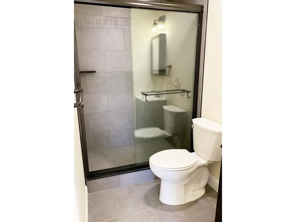 6-8 Chase Street Burlington VT 05401