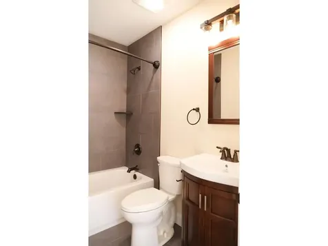 6-8 Chase Street Burlington VT 05401