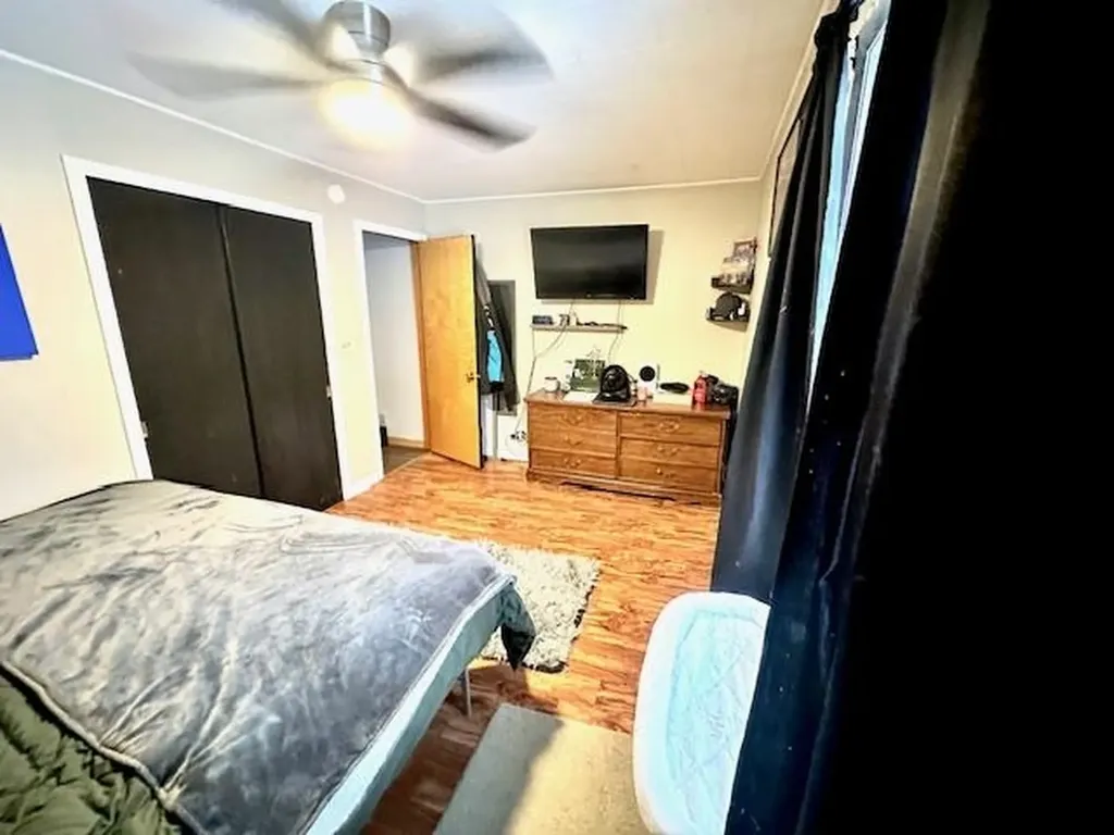 942 Main Street Albany VT 05820