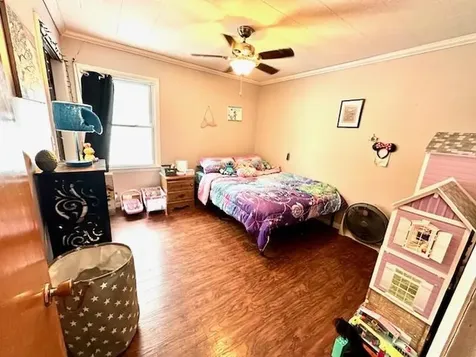 942 Main Street Albany VT 05820