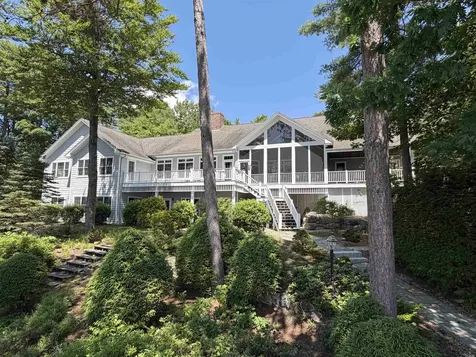 6 Governor Wentworth Highway Tuftonboro NH 03816
