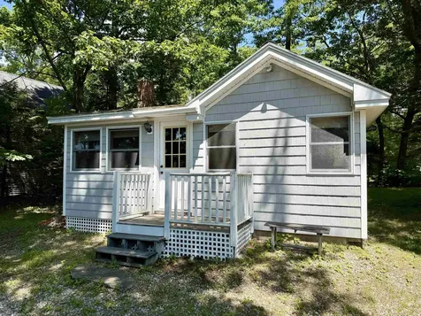 6 Governor Wentworth Highway Tuftonboro NH 03816