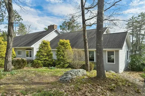 6 Governor Wentworth Highway Tuftonboro NH 03816