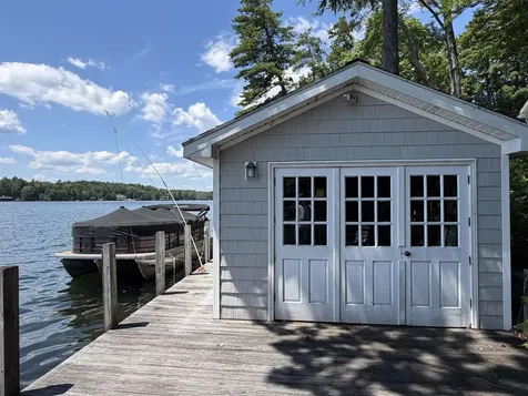 6 Governor Wentworth Highway Tuftonboro NH 03816