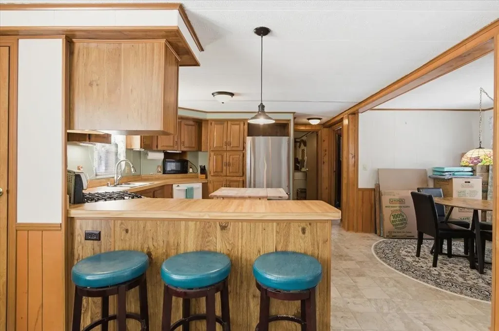 838 Middlewood Road Williston VT 05495