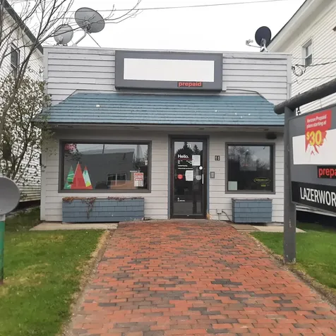 11 Bridge Street Colebrook NH 03576