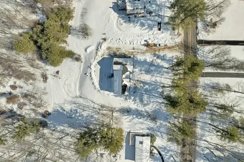 8 Wiley Hill Road Londonderry NH 03053