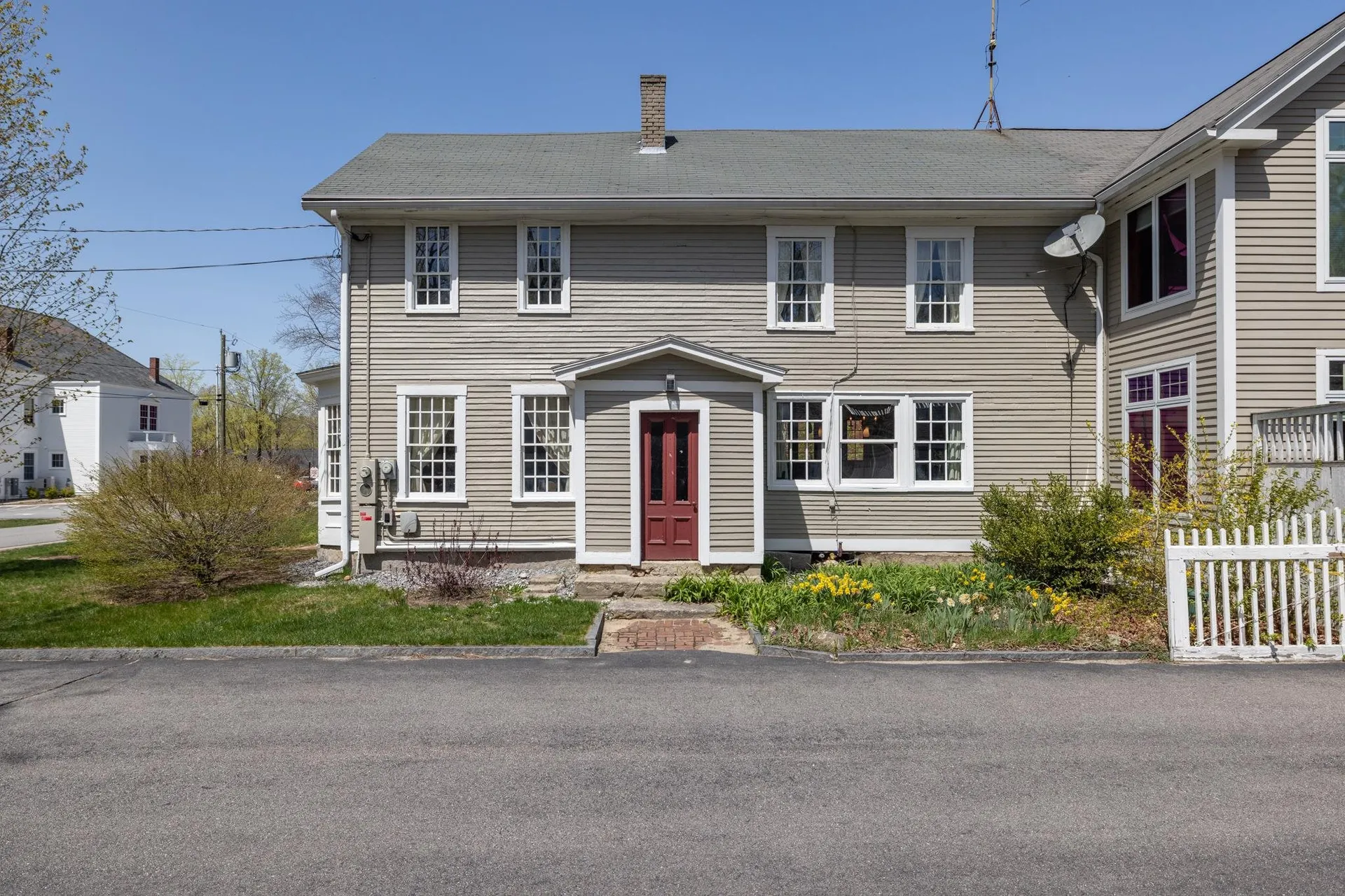 1003 School Street Dunbarton NH 03046