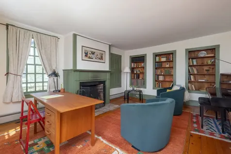 1003 School Street Dunbarton NH 03046