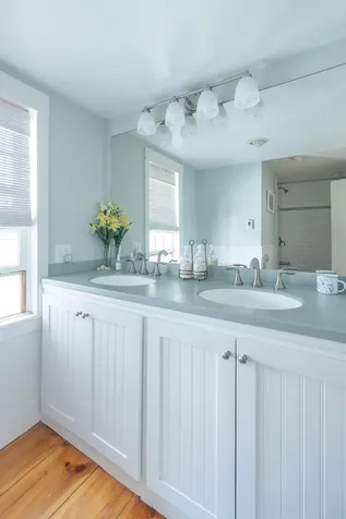 1003 School Street Dunbarton NH 03046