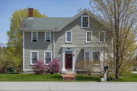 1003 School Street Dunbarton NH 03046