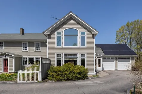 1003 School Street Dunbarton NH 03046