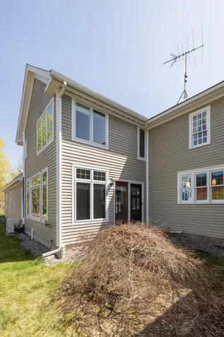 1003 School Street Dunbarton NH 03046