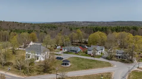 1003 School Street Dunbarton NH 03046