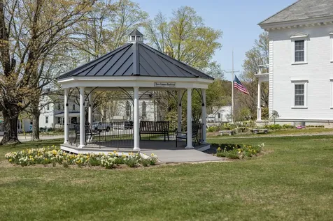 1003 School Street Dunbarton NH 03046