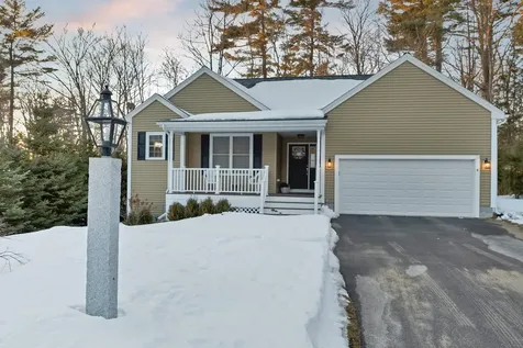 4 Mulberry Court Wolfeboro NH 03894