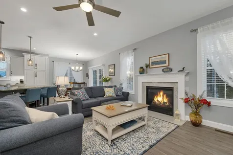 4 Mulberry Court Wolfeboro NH 03894