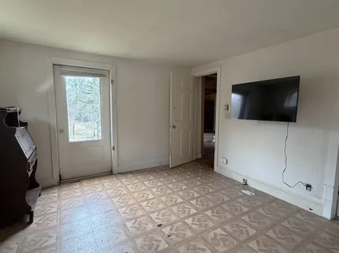 116 Smith Pond Road Enfield NH 03748