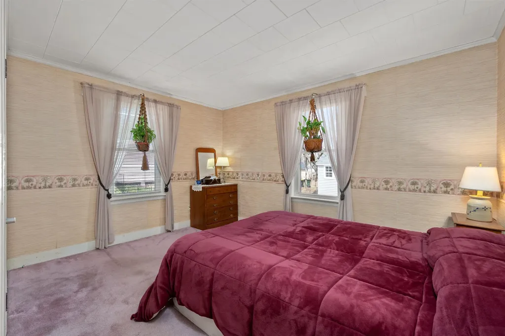 1023 Main Street Laconia NH 03246