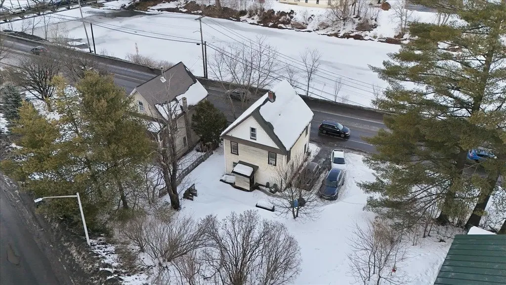 7 River Street Montpelier VT 05602
