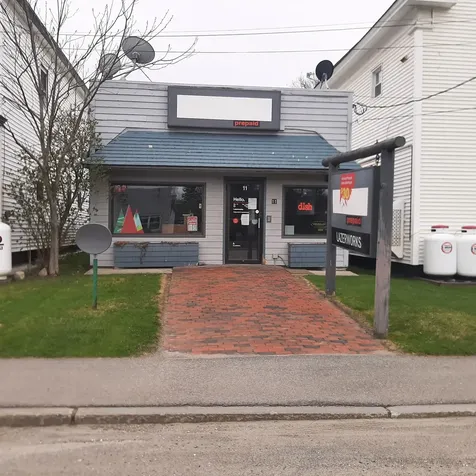 11 Bridge Street Colebrook NH 03576
