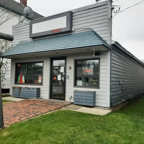 11 Bridge Street Colebrook NH 03576