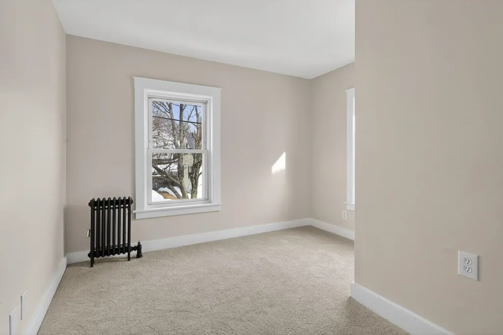 48 Jackson Street Laconia NH 03246