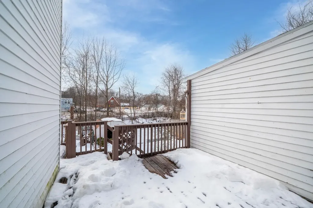48 Jackson Street Laconia NH 03246