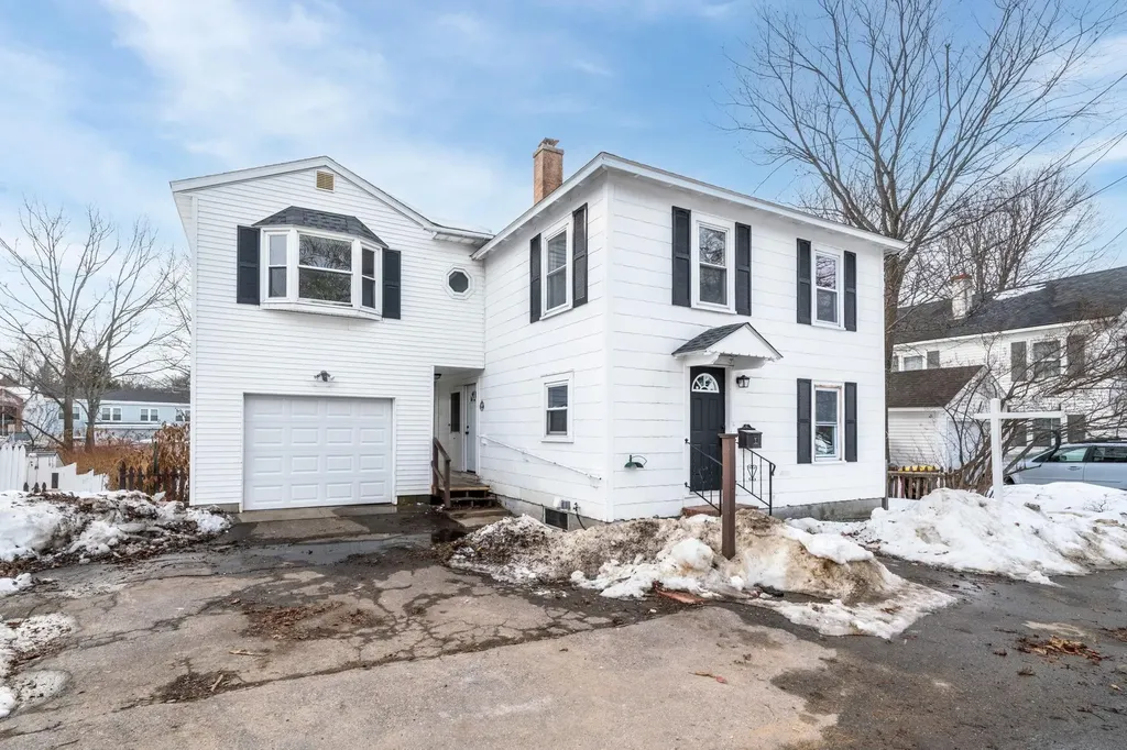 48 Jackson Street Laconia NH 03246