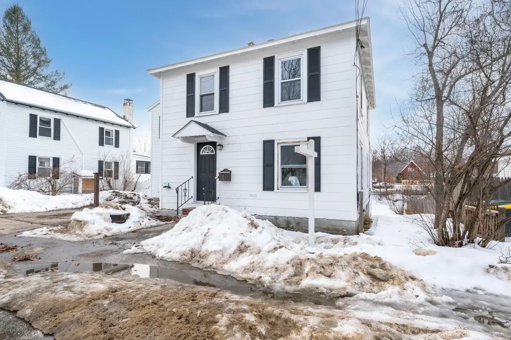 48 Jackson Street Laconia NH 03246