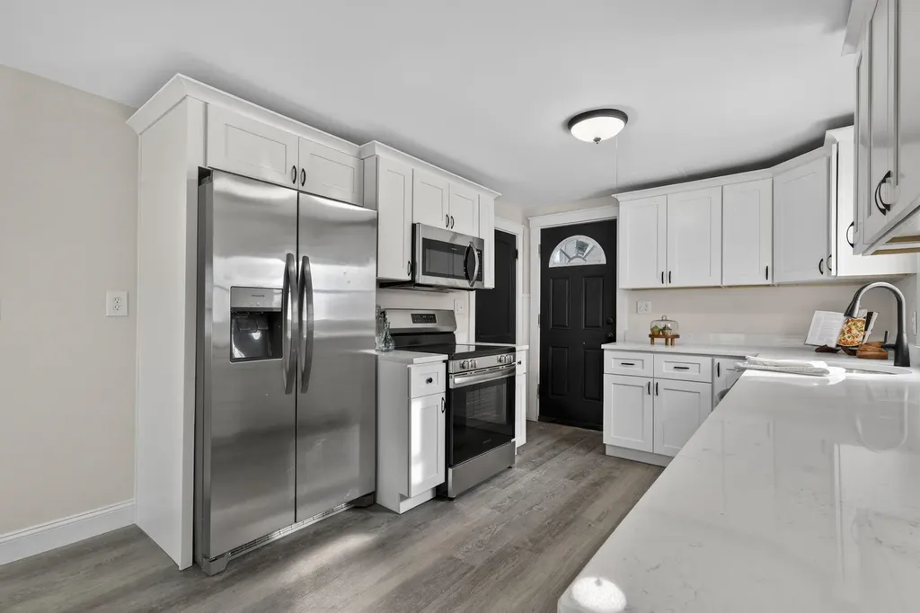 48 Jackson Street Laconia NH 03246