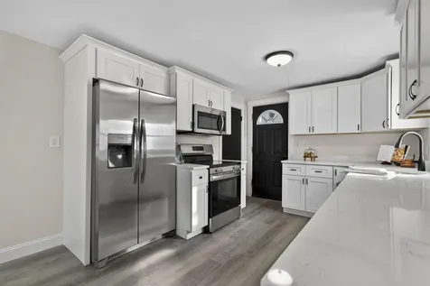 48 Jackson Street Laconia NH 03246