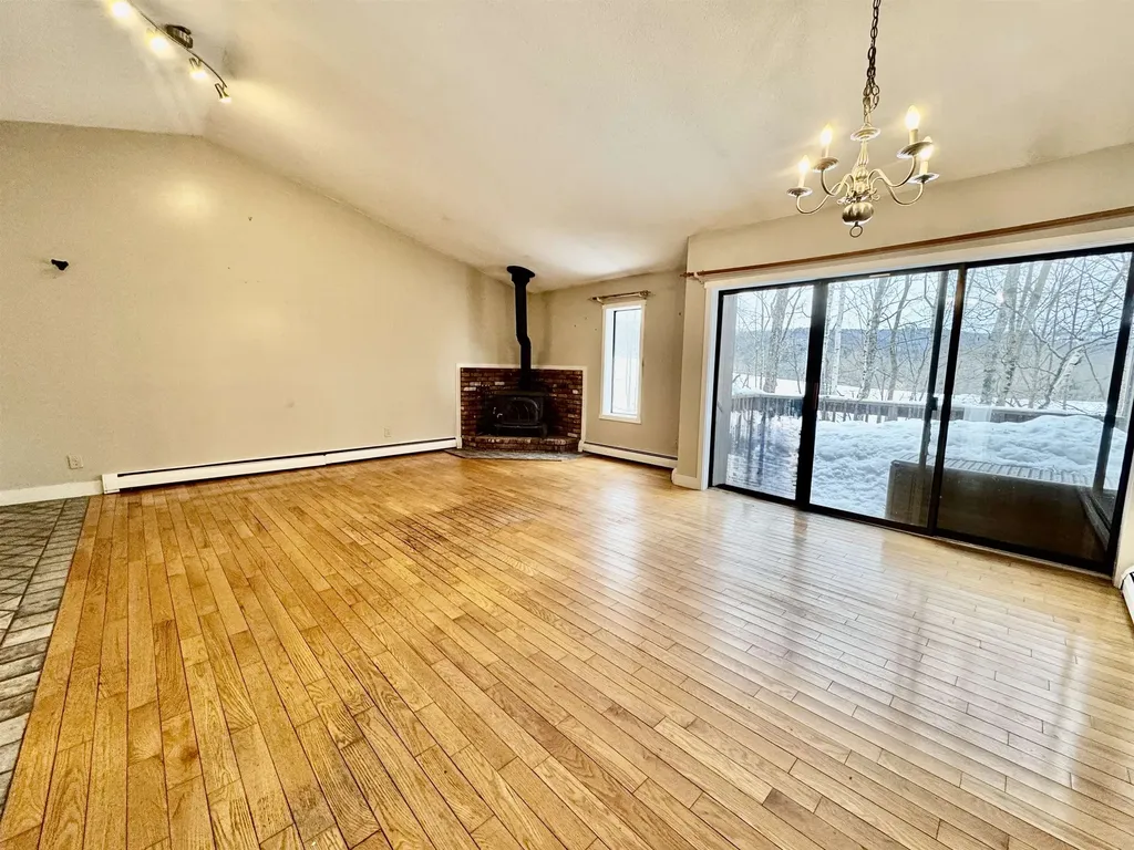 445 Old Quechee Road Hartford VT 05059