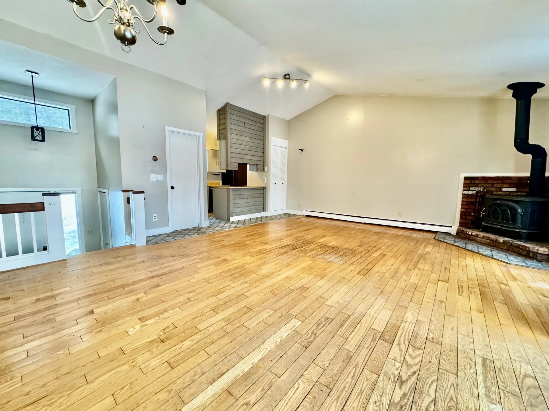 445 Old Quechee Road Hartford VT 05059