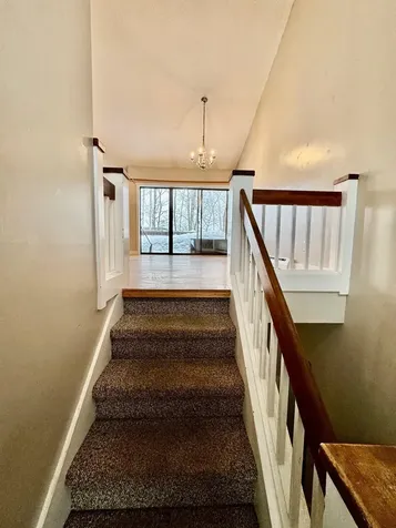 445 Old Quechee Road Hartford VT 05059