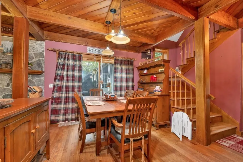 11 Bonney Shores Road Meredith NH 03253
