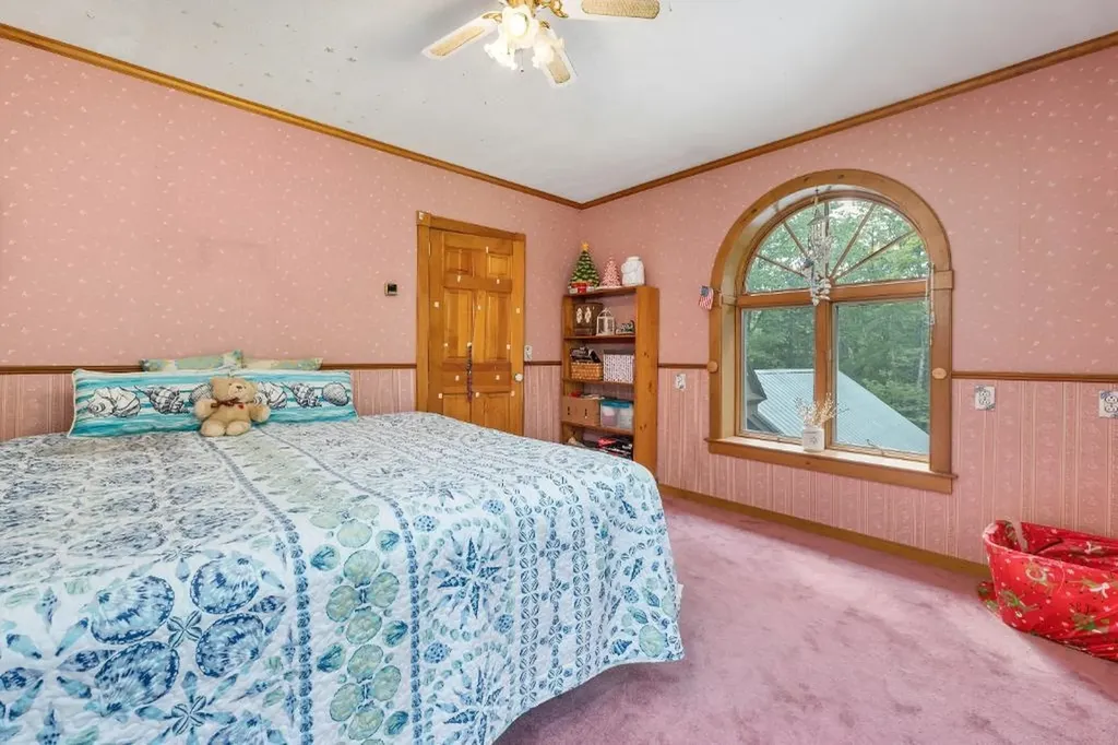 11 Bonney Shores Road Meredith NH 03253