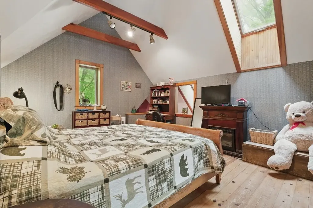 11 Bonney Shores Road Meredith NH 03253