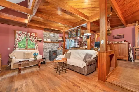 11 Bonney Shores Road Meredith NH 03253